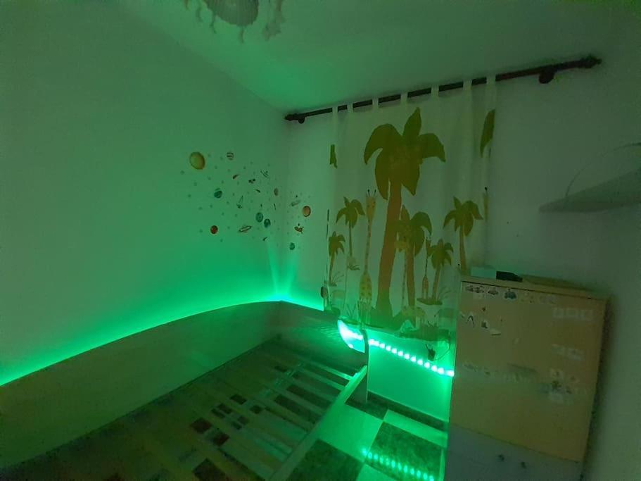 Disfruta De Un Barrio Tranquilo Appartement Alcalá de Guadaira Buitenkant foto