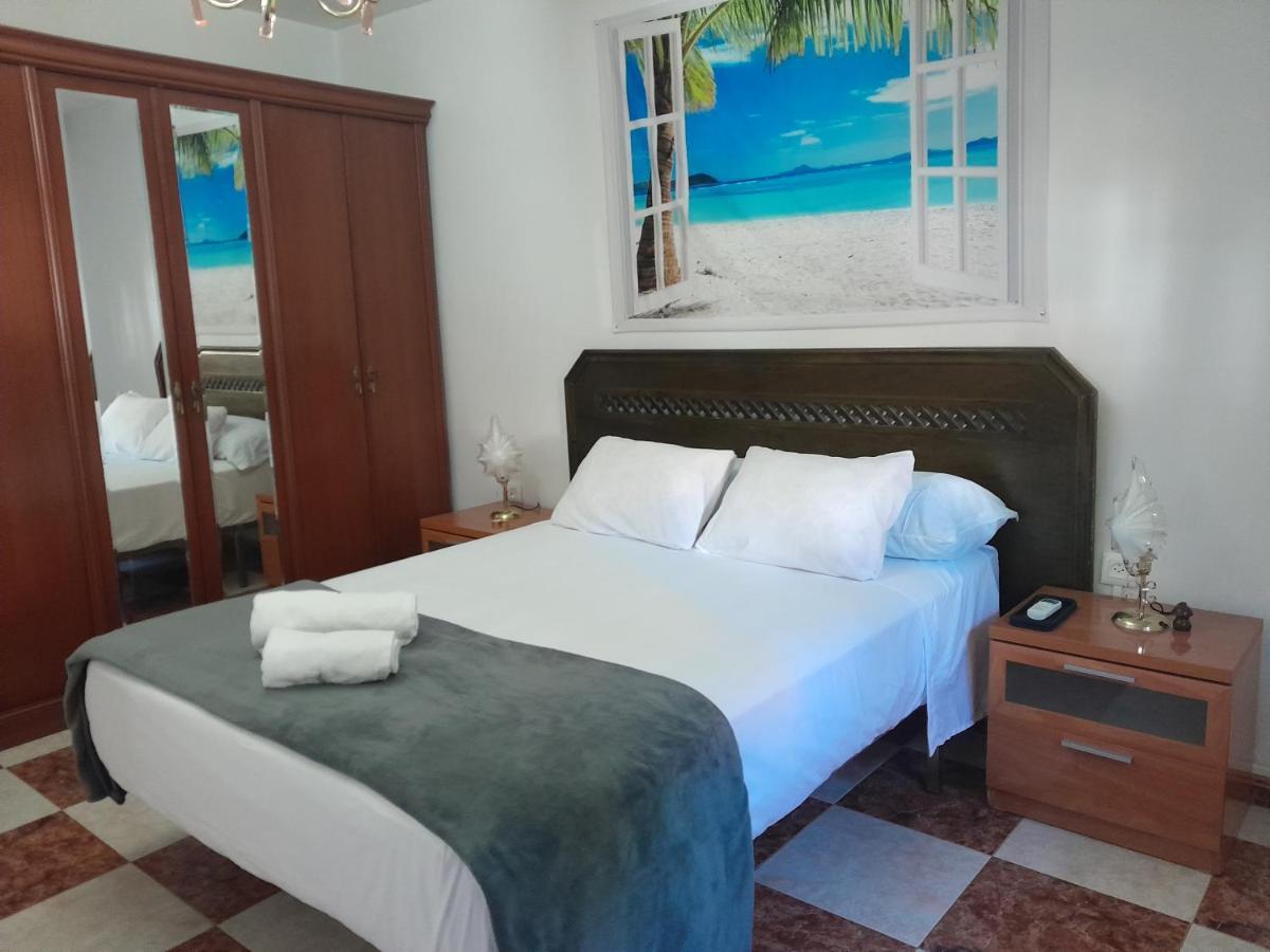 Disfruta De Un Barrio Tranquilo Appartement Alcalá de Guadaira Buitenkant foto